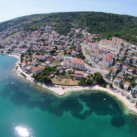 Apartments The View - Close To The Beach & Parking Trogir Eksteriør billede